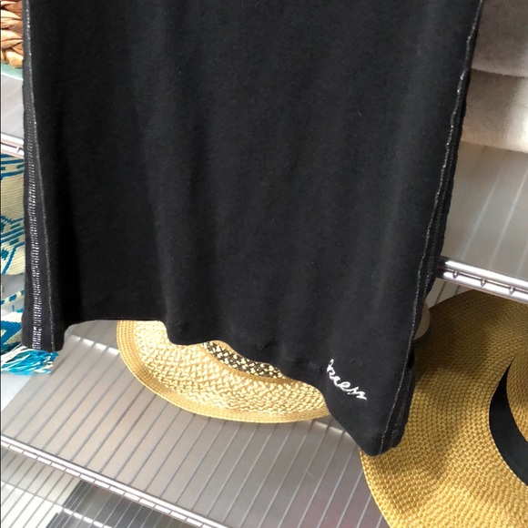 Guess razor back black tank medium - Picture 5 of 6